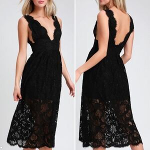 Lulu's Elegant Black Lace Midi Dress